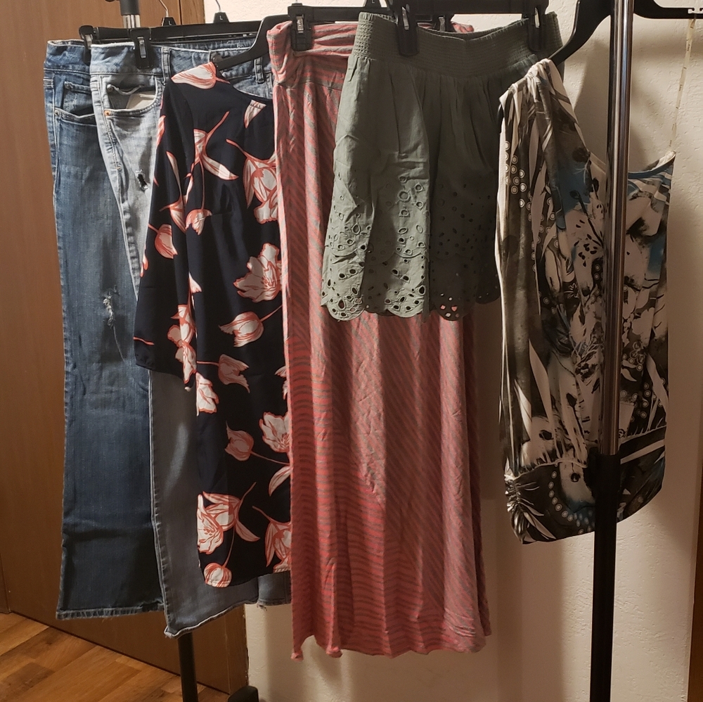 Huge Lot Of Womens Size Medium Clothing